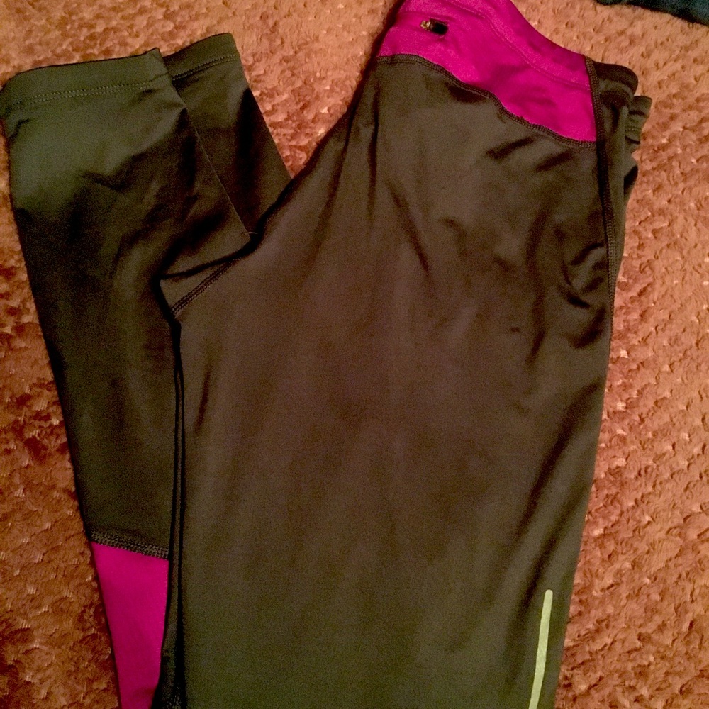 SOLD Hind brand skinny work out pants size Large